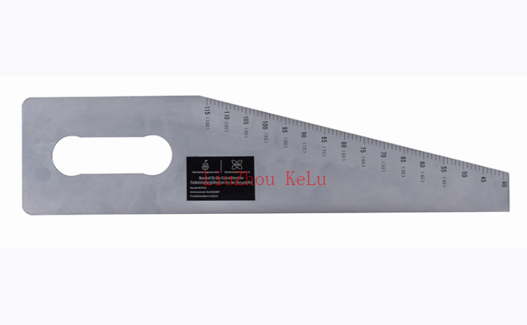 Measuring wedge for the lateral distance of the wheelset bracket friction pads from the reference centre